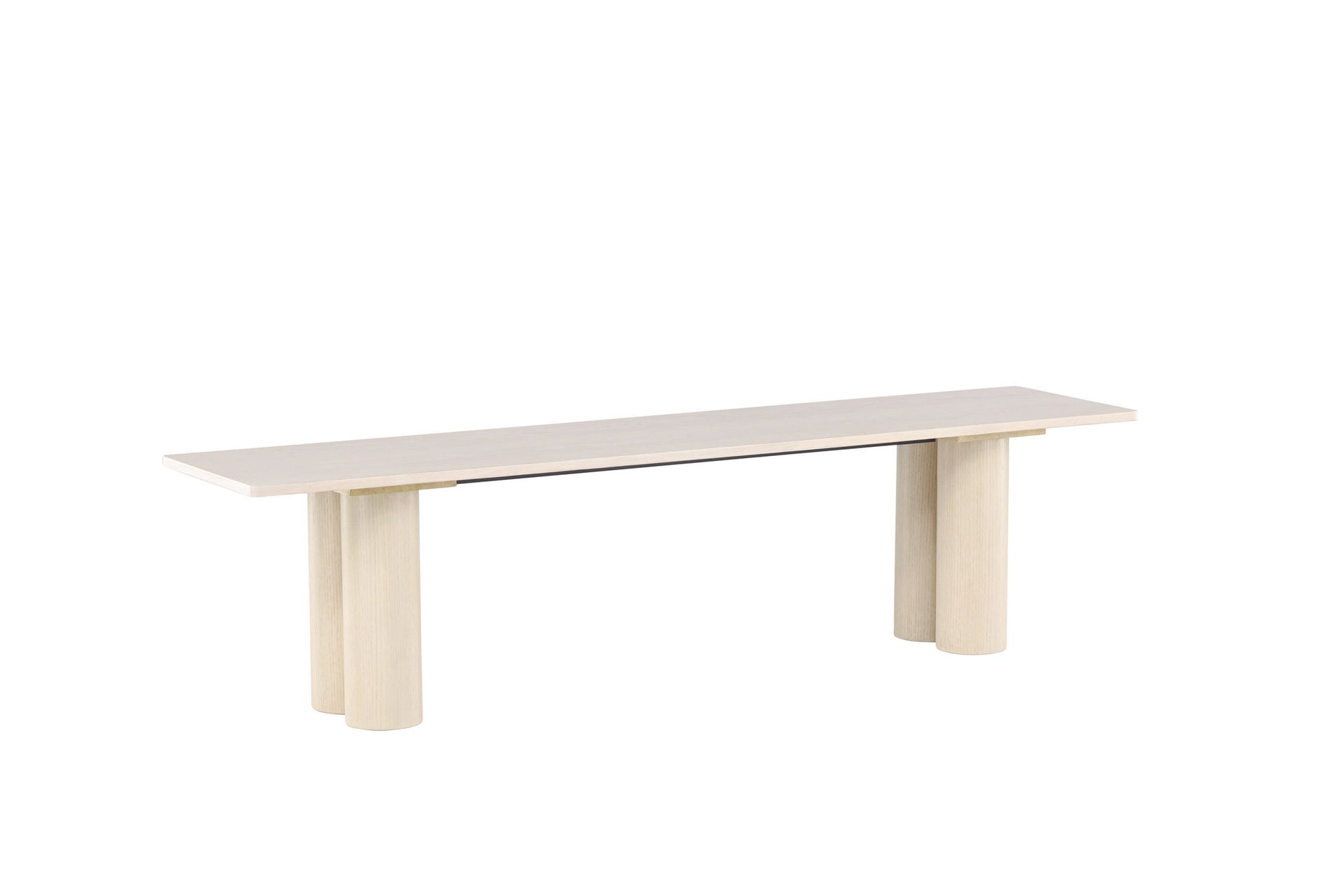 Olivia Essbank – Whitewash