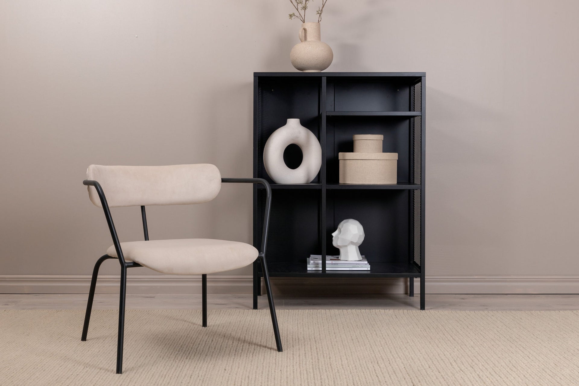 Duffy Sessel – Schwarz / Beiger Samt