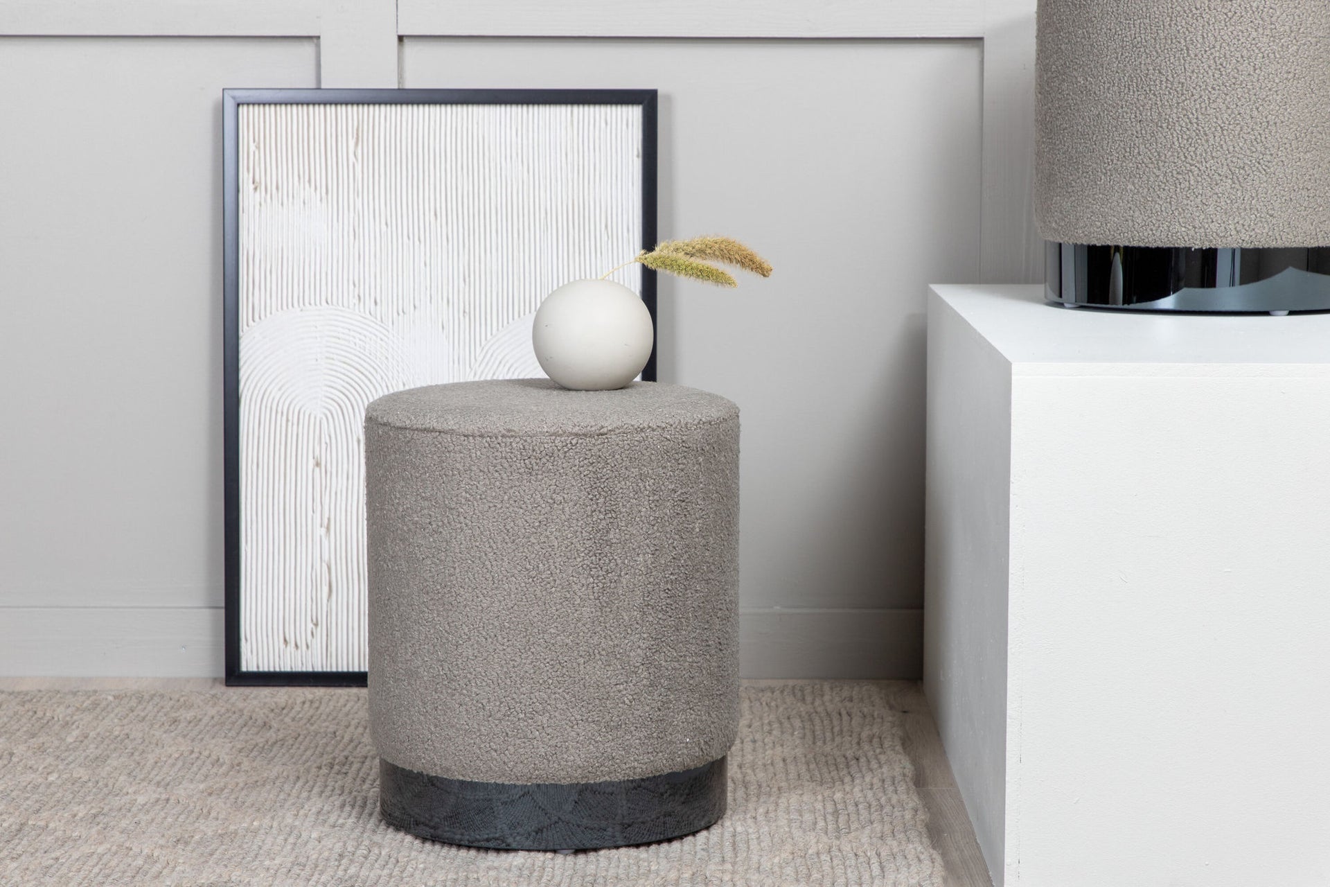 Benji Hocker – Schwarz / Greige Teddy