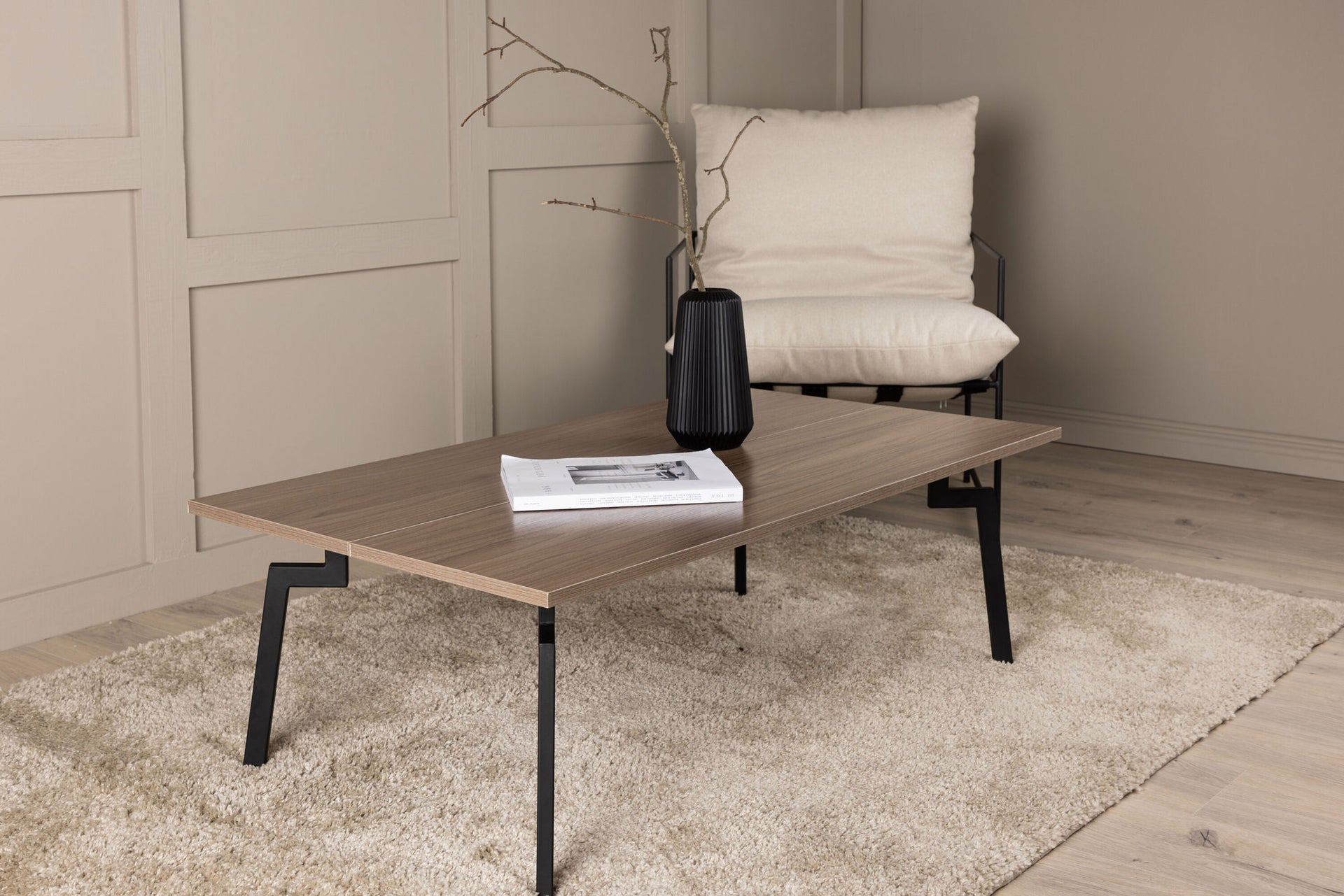 Bethan Couchtisch in Schwarz & Walnussoptik
