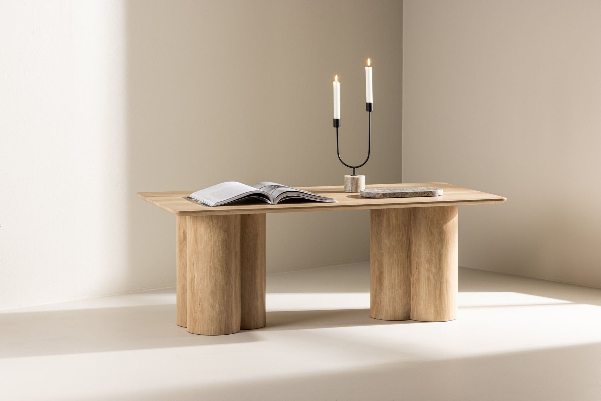 Olivia Couchtisch groß in Natur