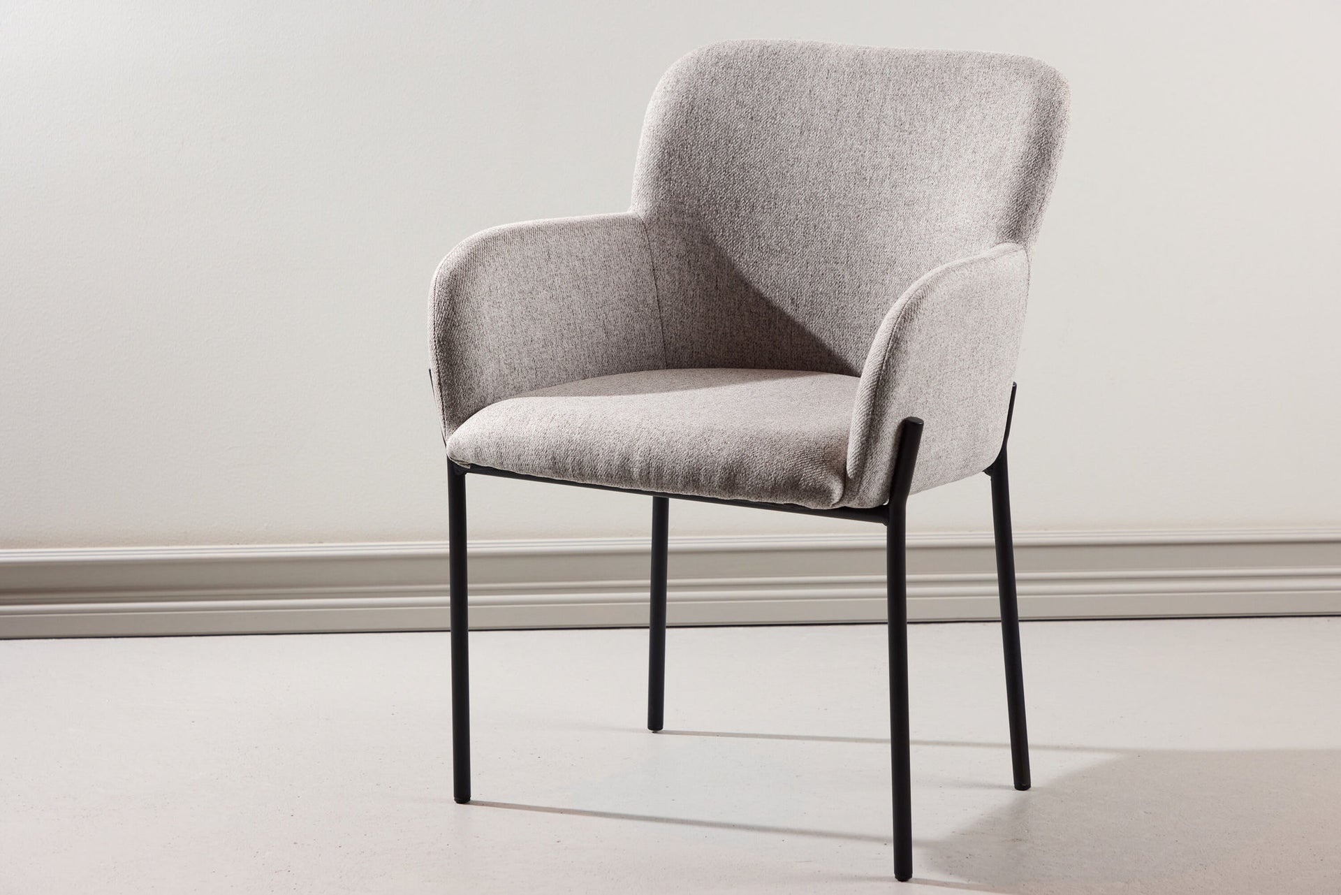 Vätö Dining Chair – Beige Stoff