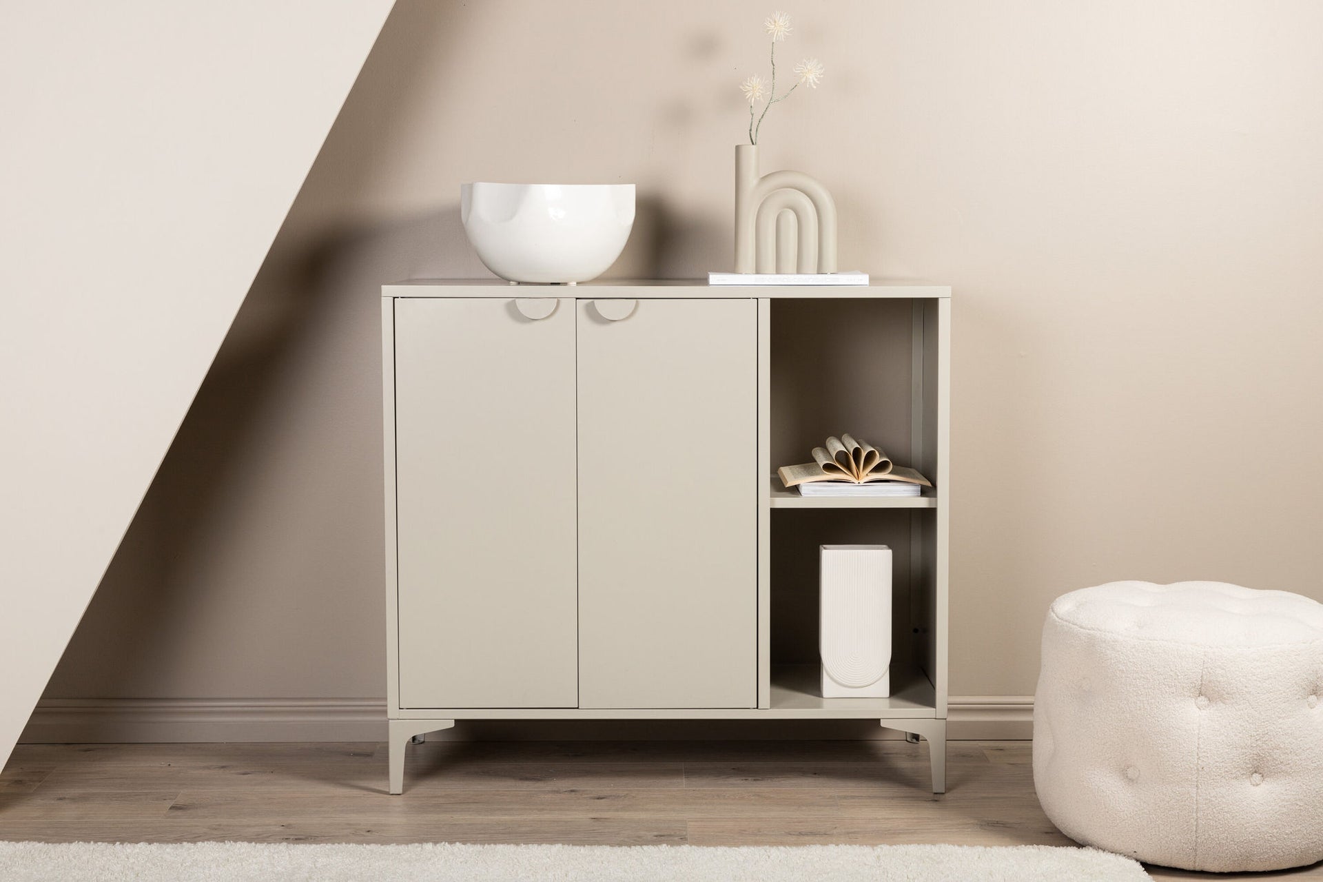Piring Sideboard – Beige Stahl