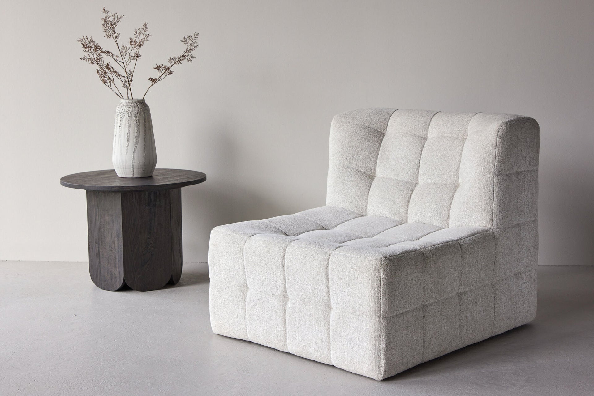 Malou 1-Sitzer Sofa – Metallgestell / Beiger Stoff