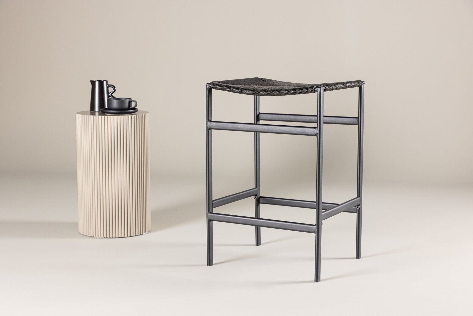 Polly Barhocker 2er-Pack – Schwarz / Schwarzes Seilgeflecht