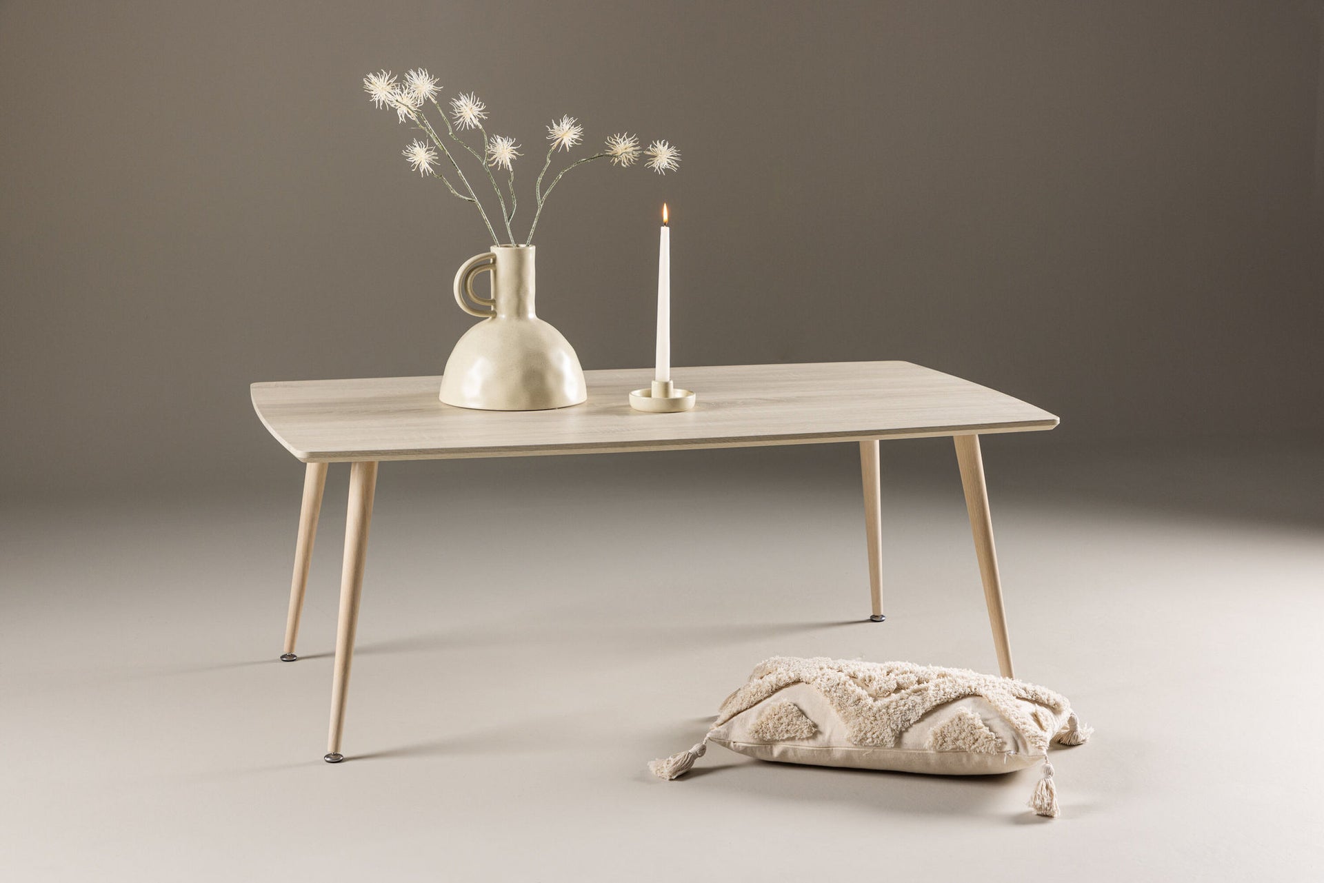 Plaza Couchtisch in Weiß